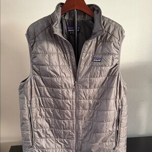 Patagonia Nano Puff Men’s Quilted Vest in Light Gray